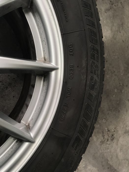 Диски , шини Mersedes 235/60 R17
