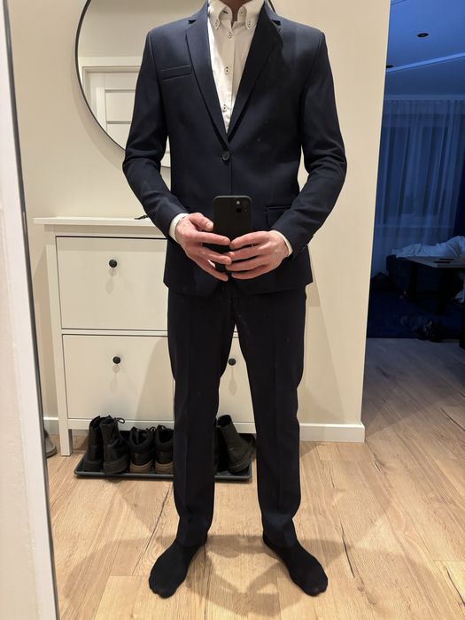 Granatowy Garnitur PIOBA  r. 44/176