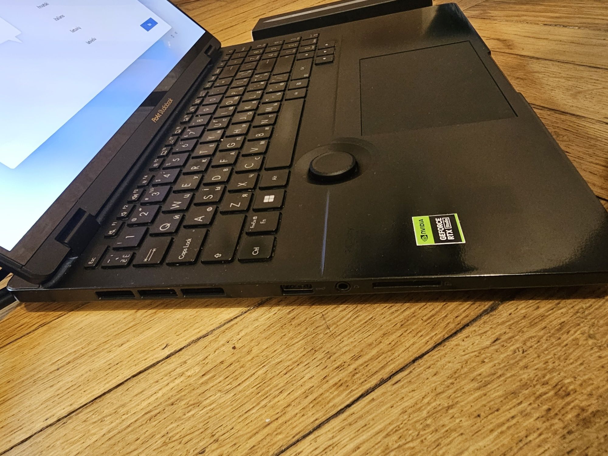 Сенсорний ноутбук ASUS ProArt Studiobook 16 OLED H7604, 24ядра/64Гб/4Т