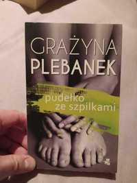 Pudełko ze szpilkami - Grażyna Plebanek