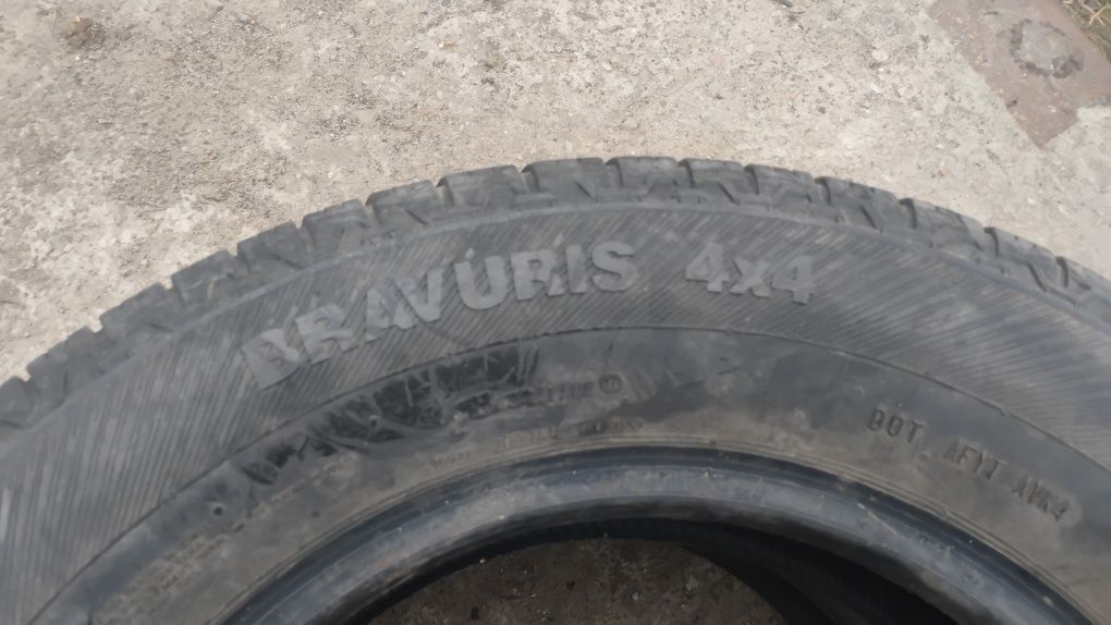 Opony 4x4 całoroczne