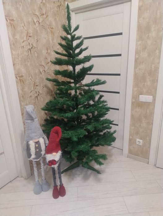 Штучна ялинка, скандинавські гноми