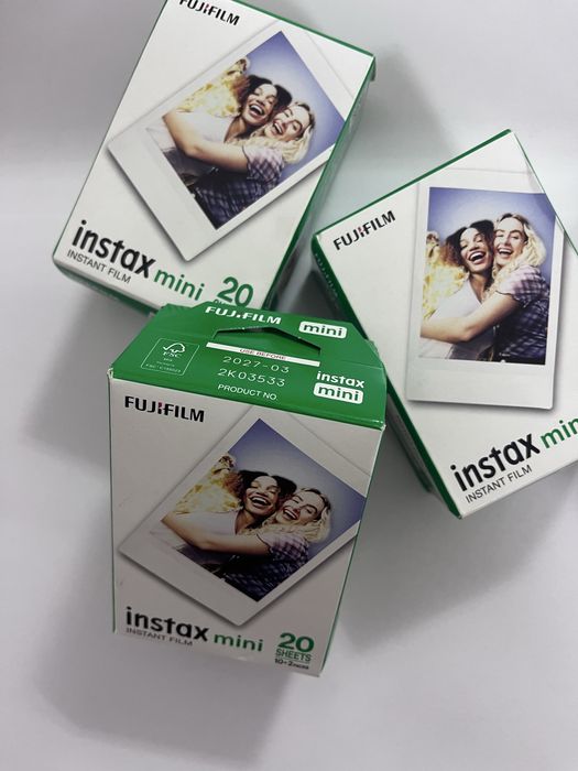 Фотоплівка для камери Fujifilm Instax Mini Color film 20 фотографій