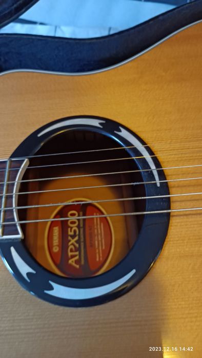 Gitara elektroakustyczna Yamaha