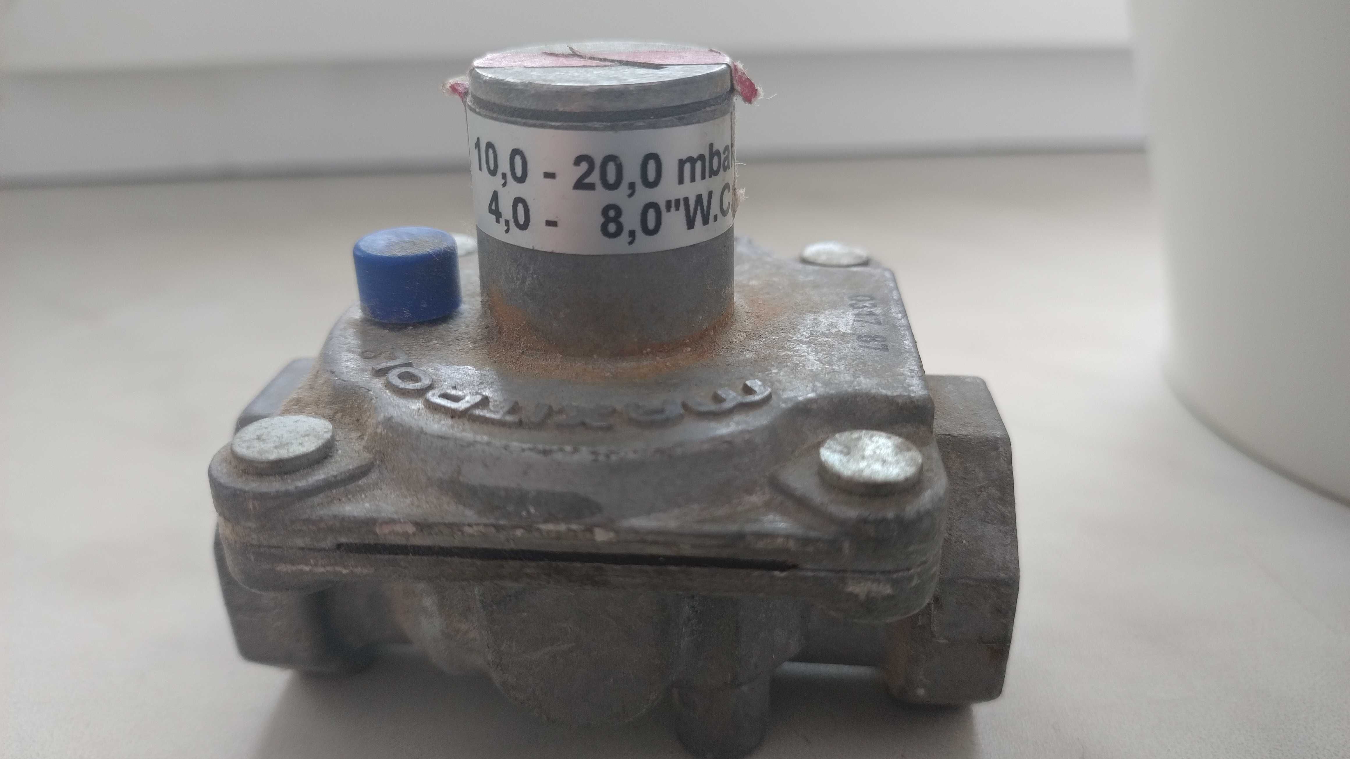 Regulator ciśnienia gazu Maxitrol RV 47 LM
