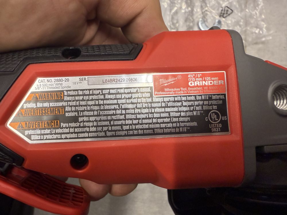 Нова безщіткова болгарка УШМ Milwaukee 2880-20 M18 Fuel 125мм. USA