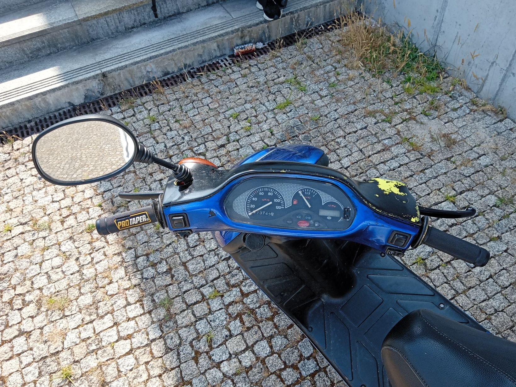 Vendo scooter gillhera