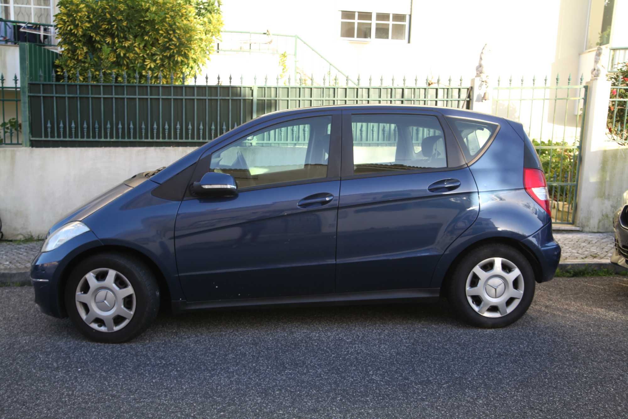 Só 64000 KM! Mercedes Classe a 2010 1.60 Automático Gasolina