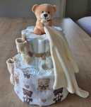 Tort z pampersów- prezent z okazji narodzin dziecka, Baby Shower