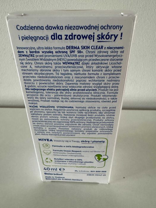 Fluid do twarzy Nivea Derma Skin Clear SPF50+