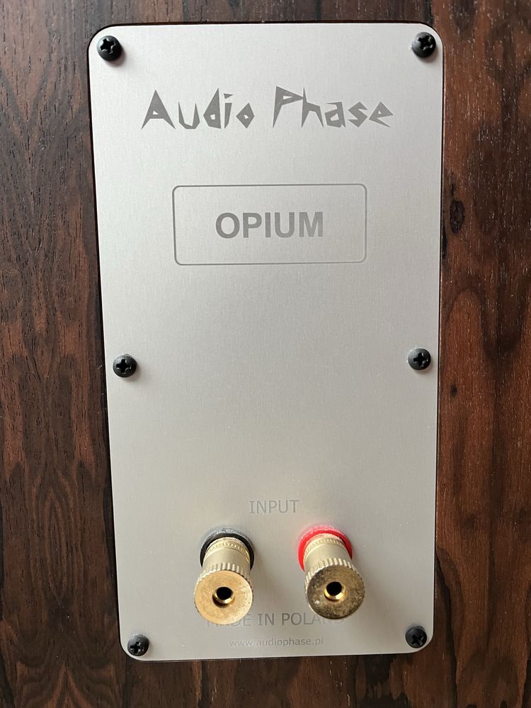 AudioPhase Opium kolumny
