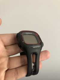 Garmin Forerunner 10 czarno-czerwony / do wymiany pasek