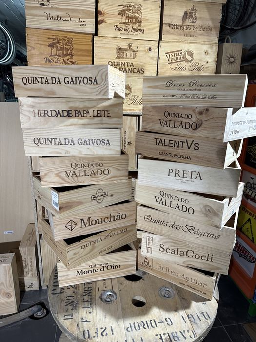 Caixas vinho / madeira vários tamanhos