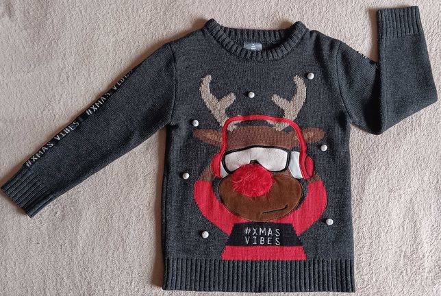 Дитячий светр/свитер на 5-6 років 110-116 см носик оленя світиться
