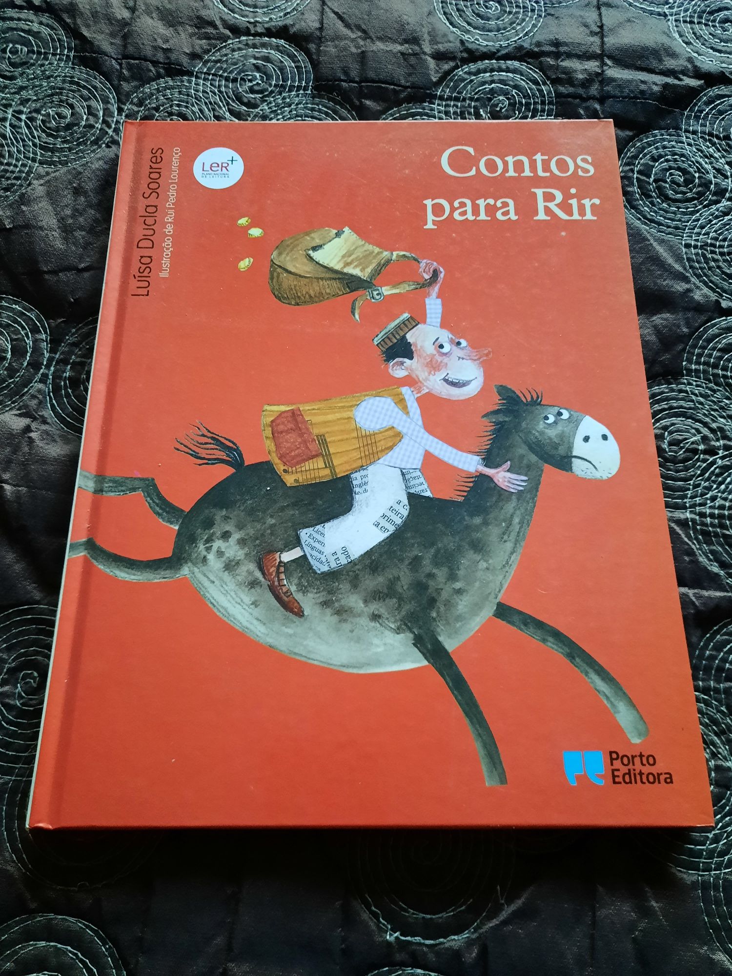 Vendo livro  "Contos para rir"