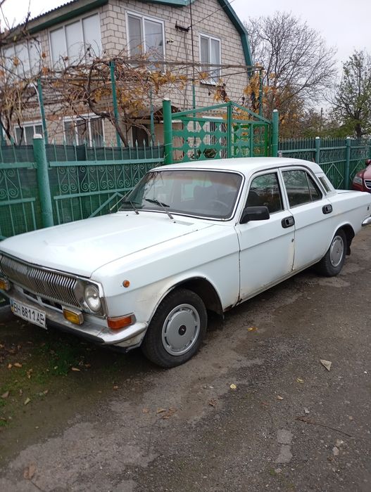 Волга 90 року, після капремонту двигуна