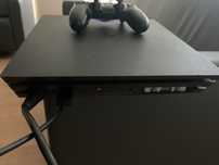 Ps 4 pro 1tb sprawna!