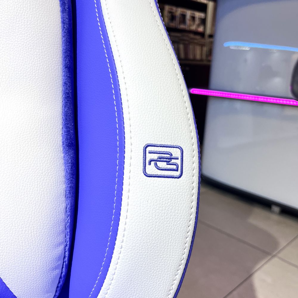 Крісло Proove GEEK White Purple GCGK00001016 кожа Геймерське кресло