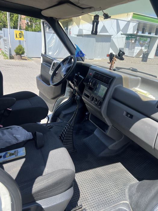 Volkswagen T4 2000р.в.  2.5 65 кВт