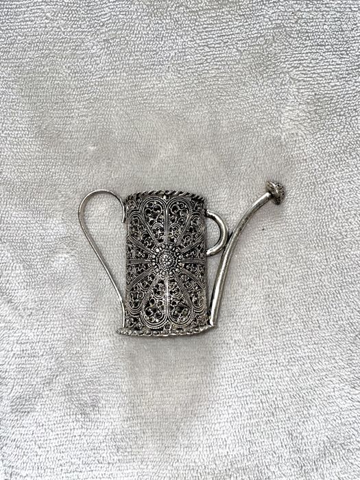 Regador filigrana banho de prata