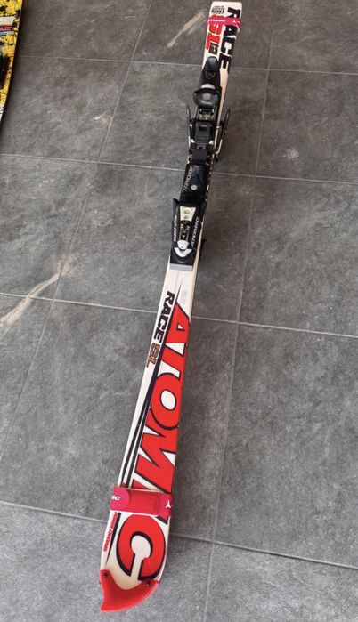 Лыжи Atomic SL 165 cm