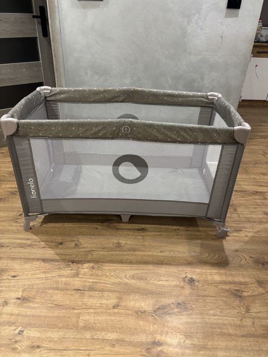 Łóżeczko turystyczne