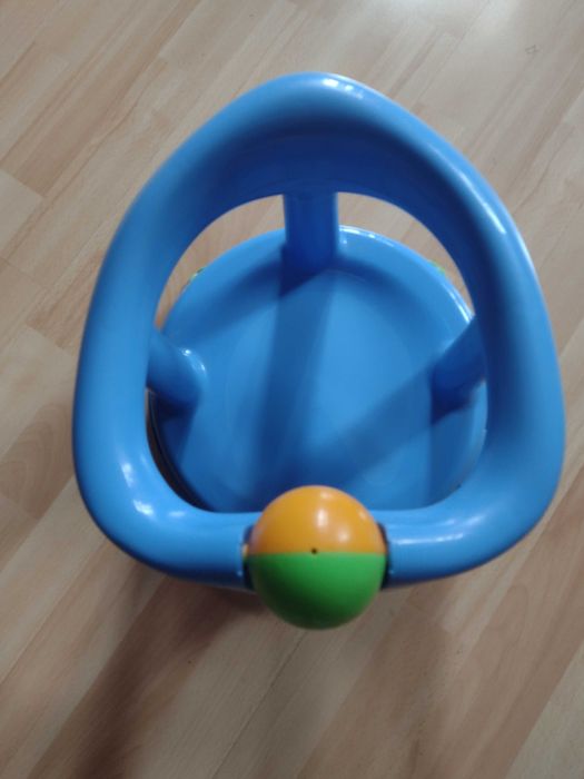 Siedzisko obrotowe dla dziecka do wanny