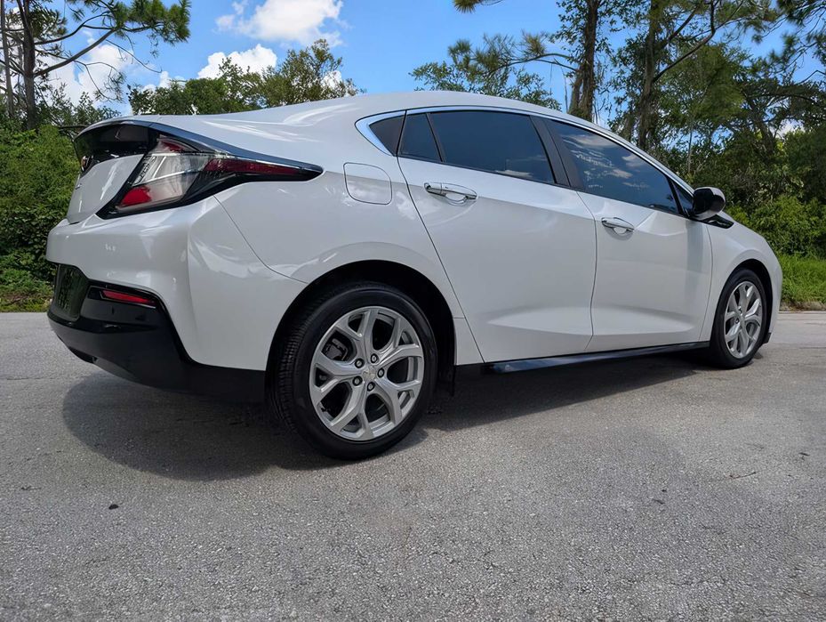Chevrolet Volt      2019
