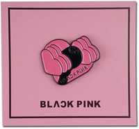 значок black pink