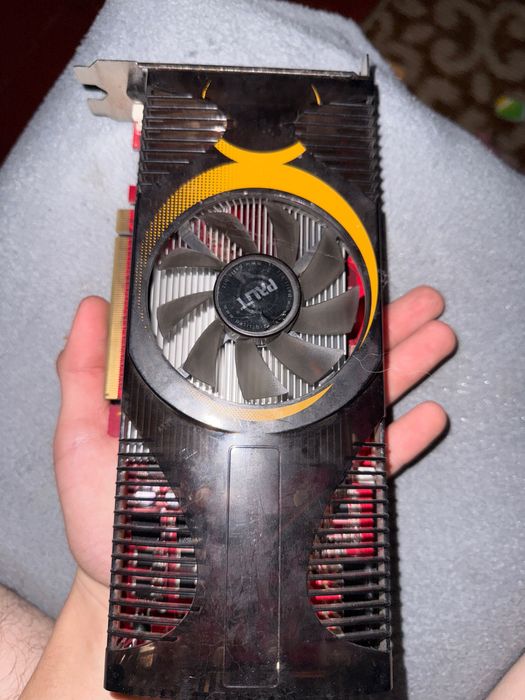 Материнская плата ASUS с видеокартой PALIT GTS