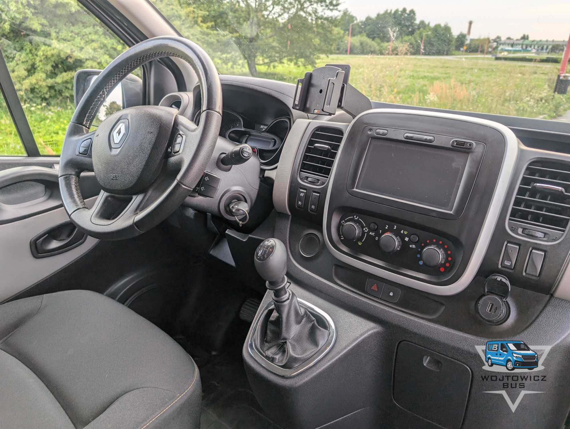 Wynajem busów 9-osób Renault Trafic long(II i III gen.) z/bez kierowcy