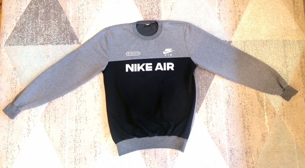 Bluza NIKE rozmiar L.