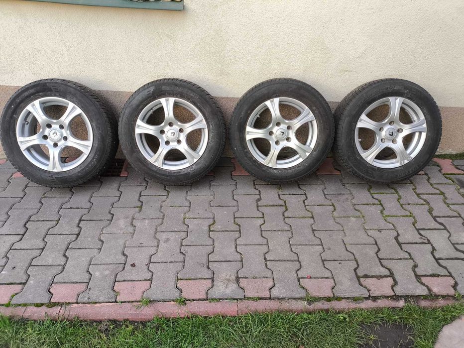 Felgi Koła Renault Megane Scenic 5x114,3 ET43 zima 195/65/R15 Wysyłka