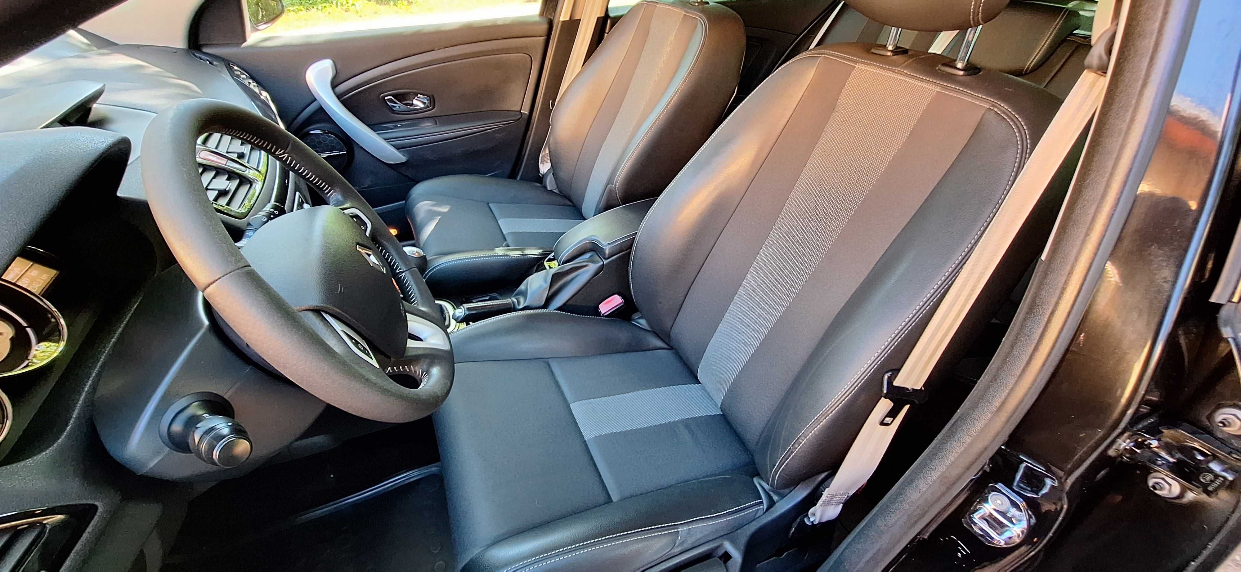 Renault Megane/ BOSE-EDITION/ Krajowa=Wzorowy Stan.
