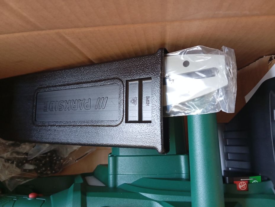 Motosserra elétrica Parkside nova