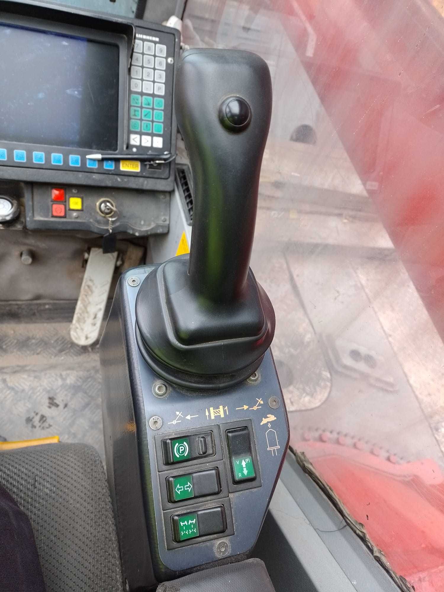 Liebherr 1040 2008/09