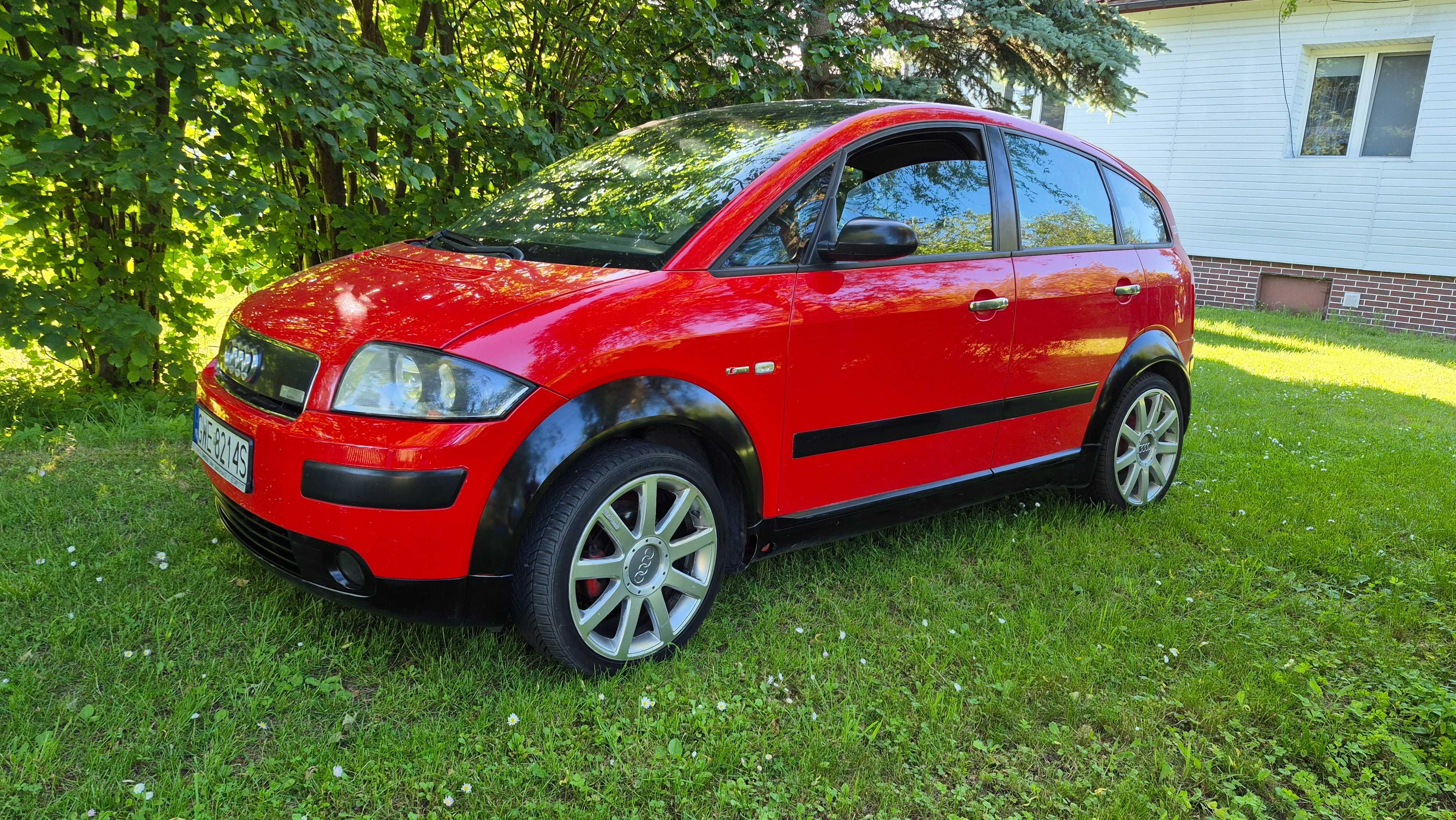 Piekne Audi A2 TDI  S line , climatronik , panorama