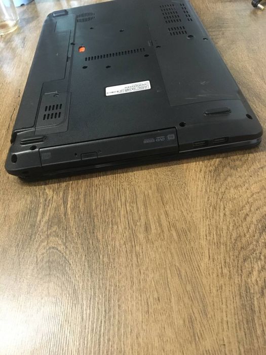 Ноутбук Acer e1-531 8gb 120ssd без зарядки