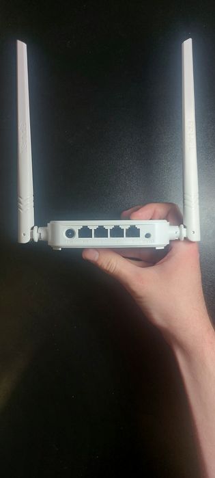 Лот мережевого обладнання (роутер Tenda N301 + медіаконвертор RCI)