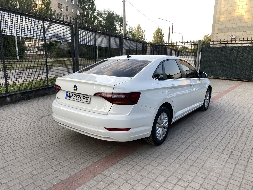 Продам vw jetta 1.4 tsi 2019