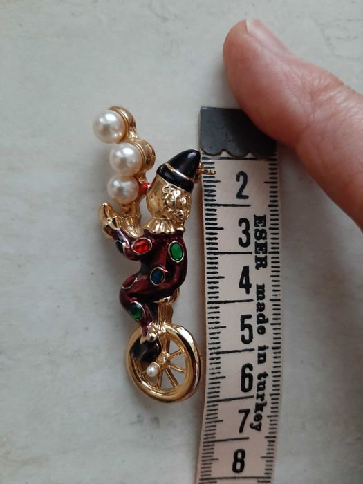 продам брошь , винтаж 80 годы