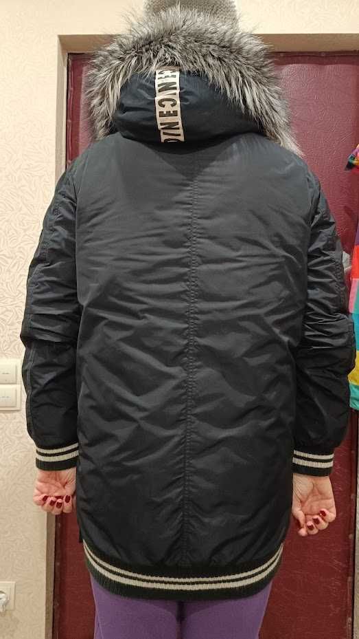 Продаю женскую длинную черную куртку пальто Marc Aurel 50-52р