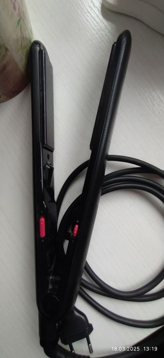 Вирівнювач для волосся, плойка Roventa