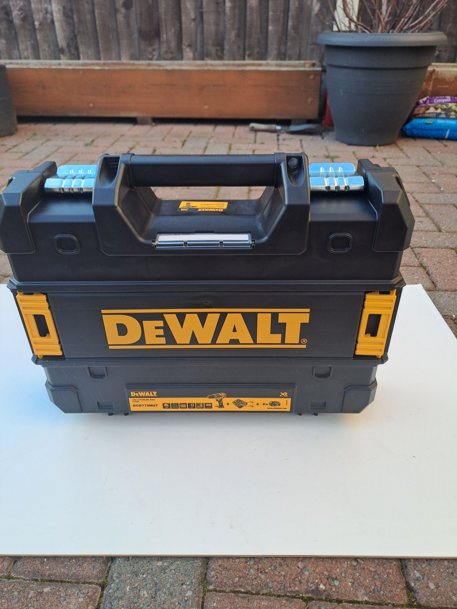 Wkrętarka  Dewalt  18v