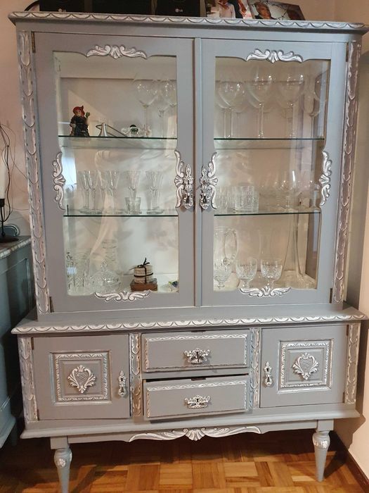 Moveis antigos restaurados