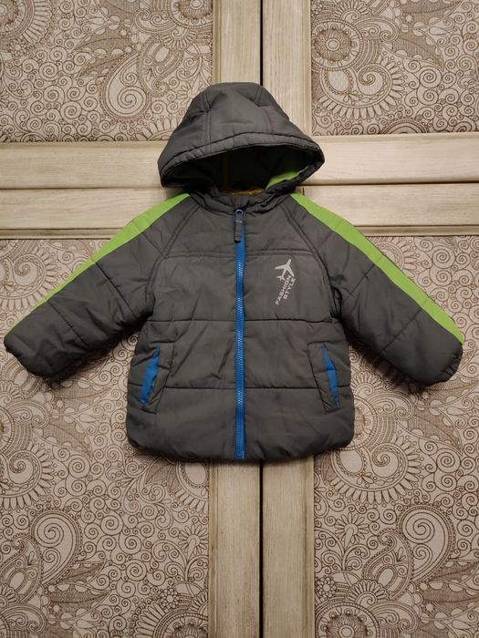 Зимова куртка 92р