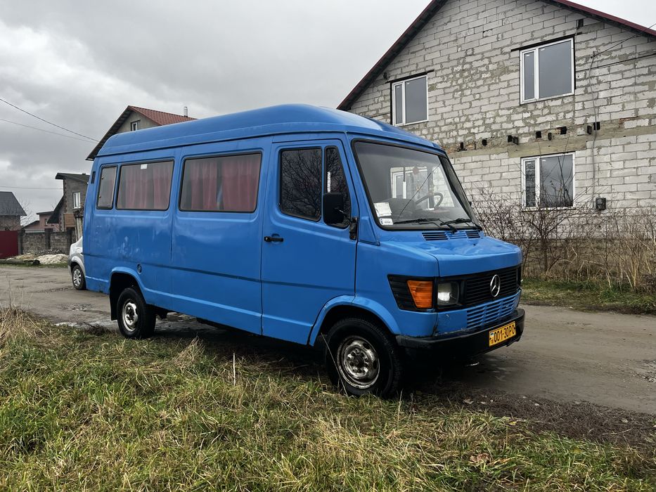 Mercedes-Benz T1 209 | 3.0 OM617 | Пасажир 13+1 | 1983 рік