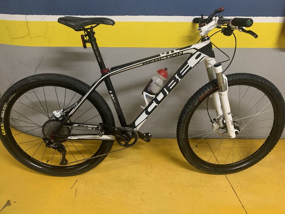 Bicicleta CUBE Reaction GTC carbon 27,5