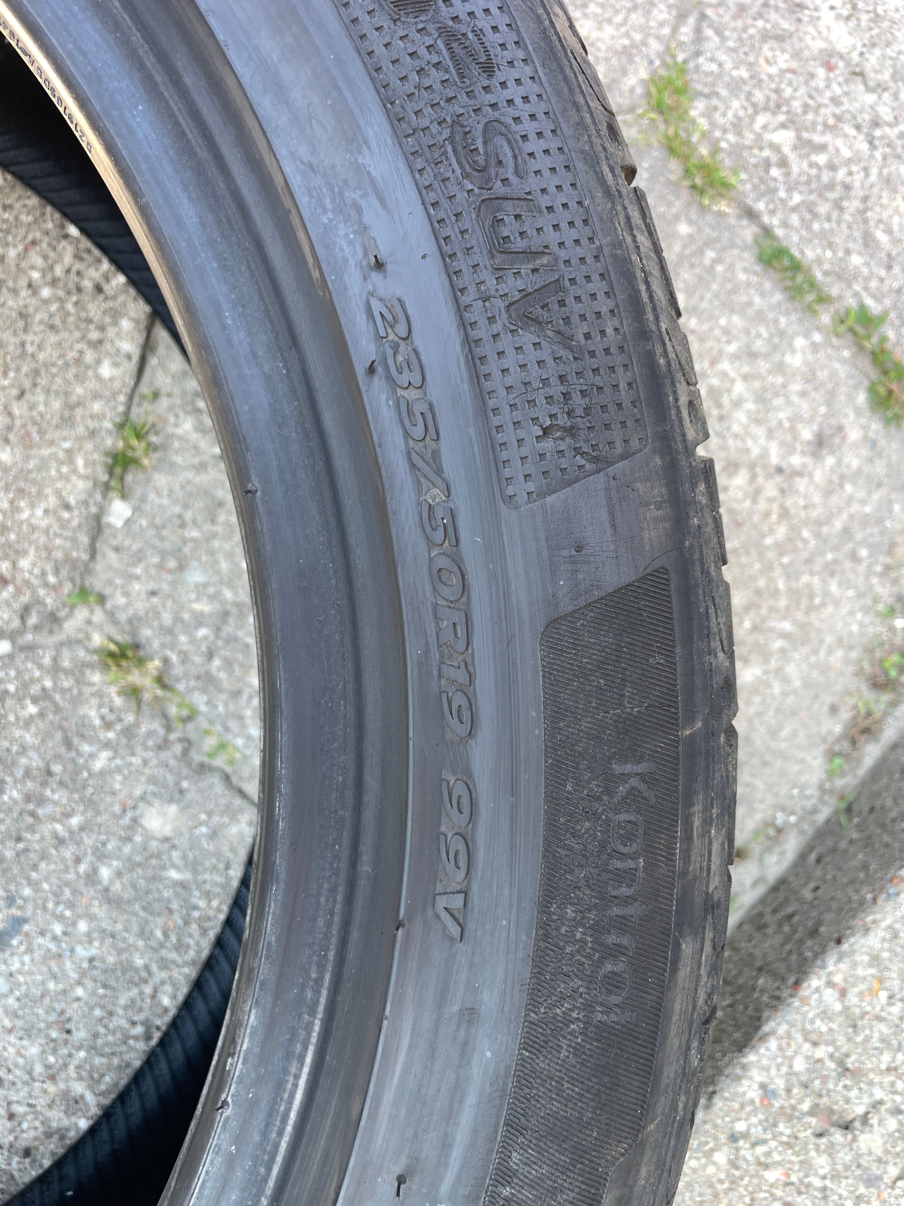 2 x Hankook Ventus S1 evo 2 SUV 235/50/19 99V