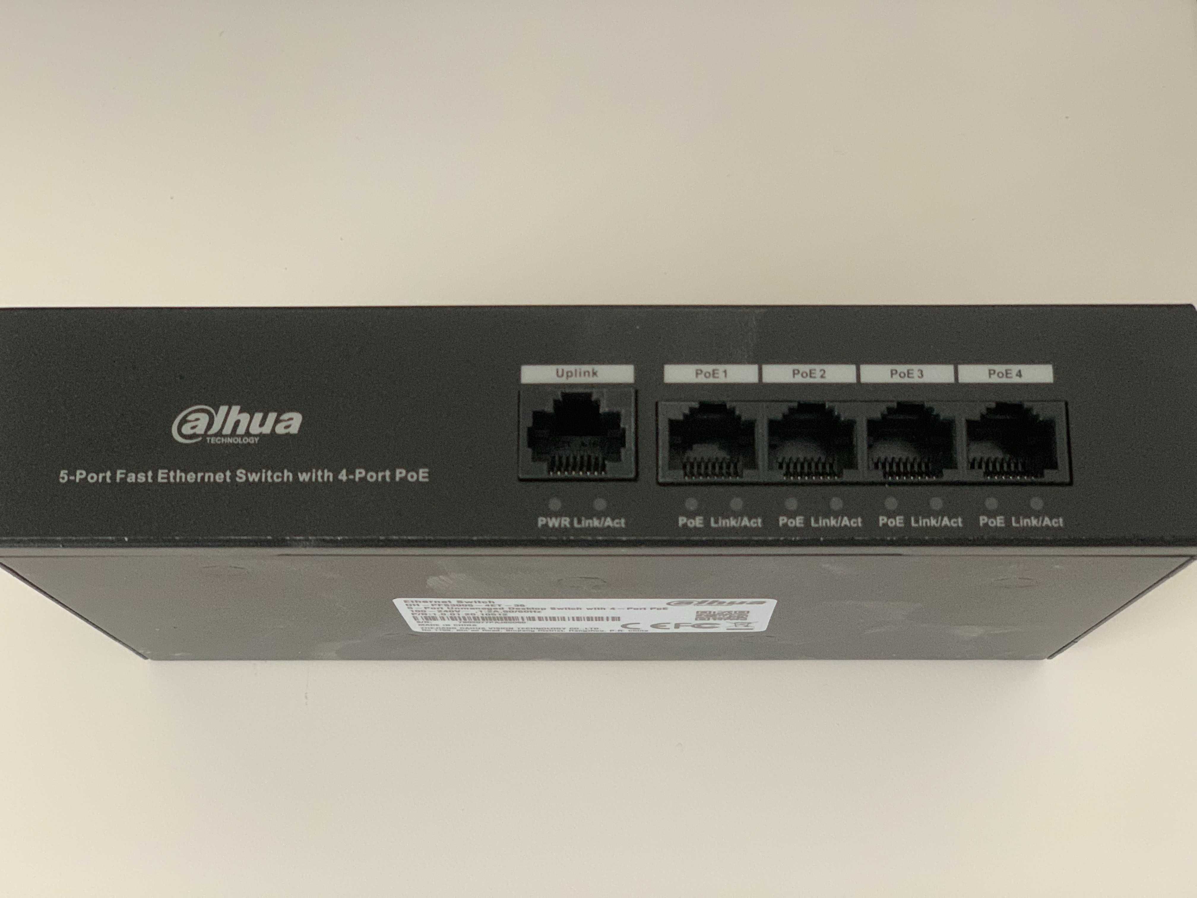 Switch Dahua DH-PFS3005